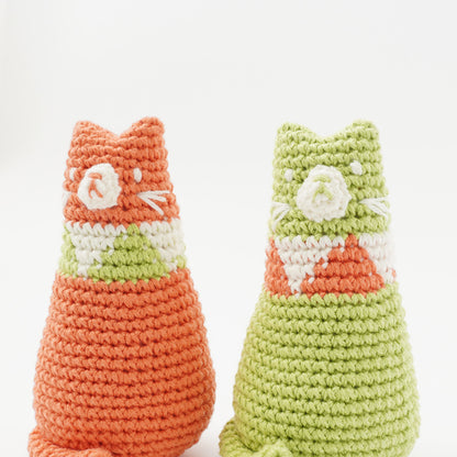 Sitting Cat Pair Amigurumi Crochet Kit