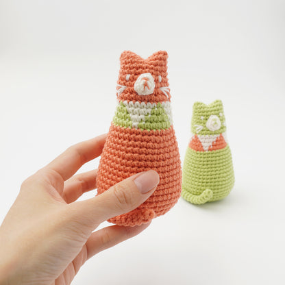 Sitting Cat Pair Amigurumi Crochet Kit