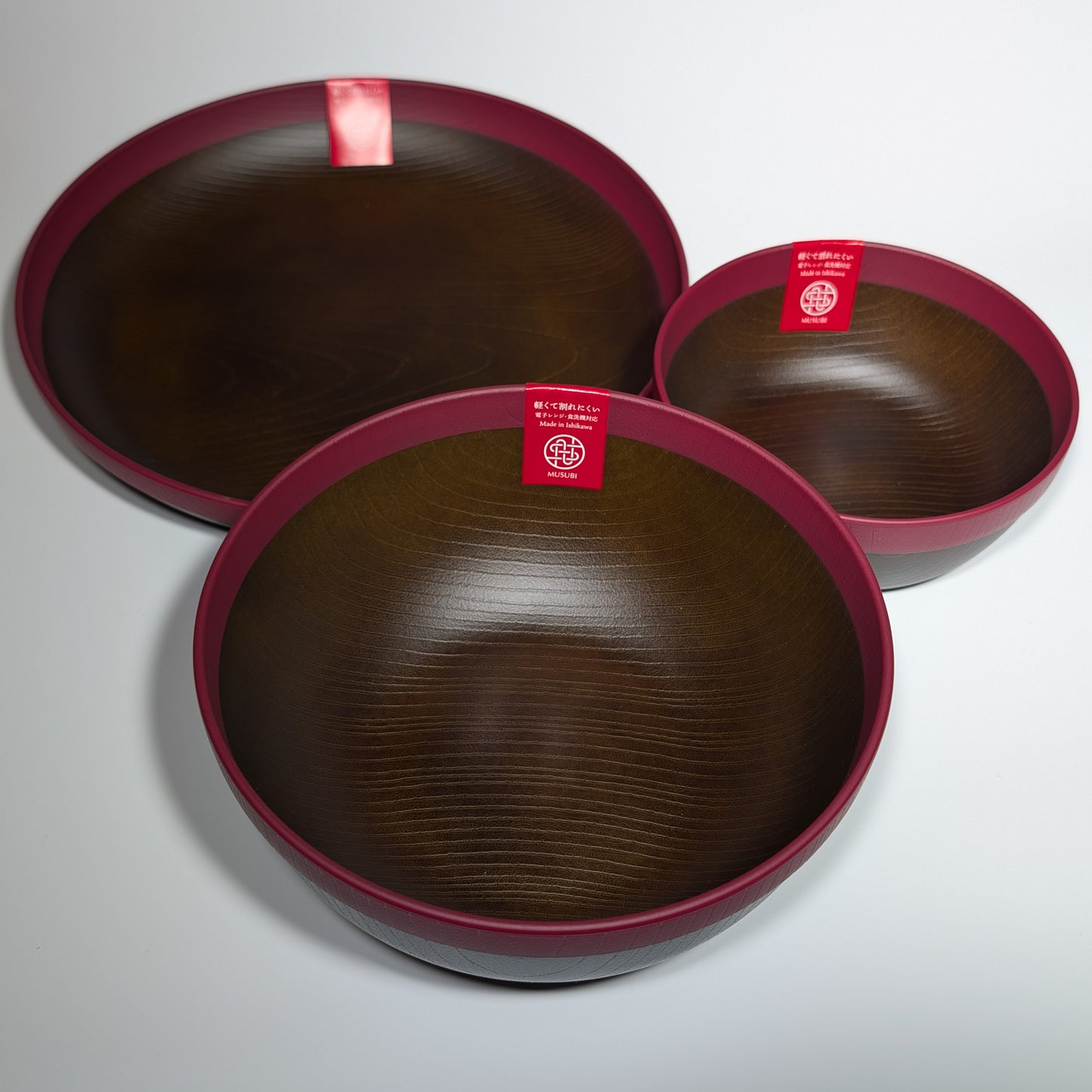 Musubi Dinner Plate – Red Rim